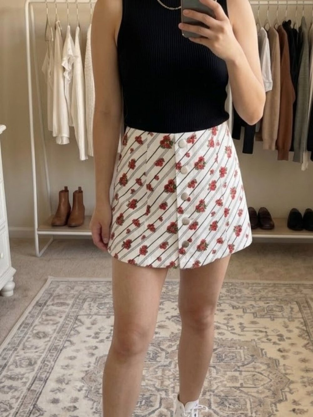 red floral striped front button mini skort | size S